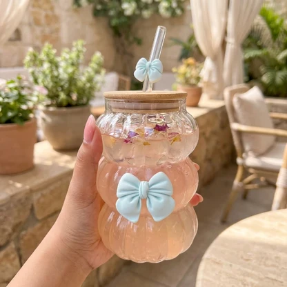 Elegant Wave Bow Glass Mug With Straw