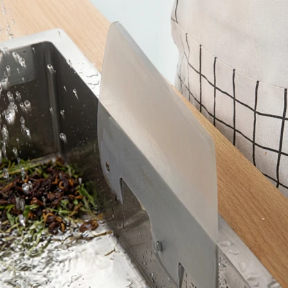 Anti-Splash Kitchen Sink Water Guard
